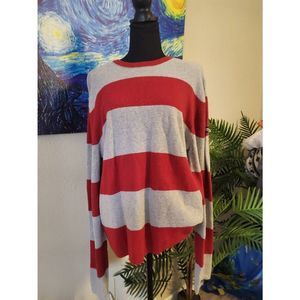 ABERCROMBIE AND FITCH SWEATER
MENS XL